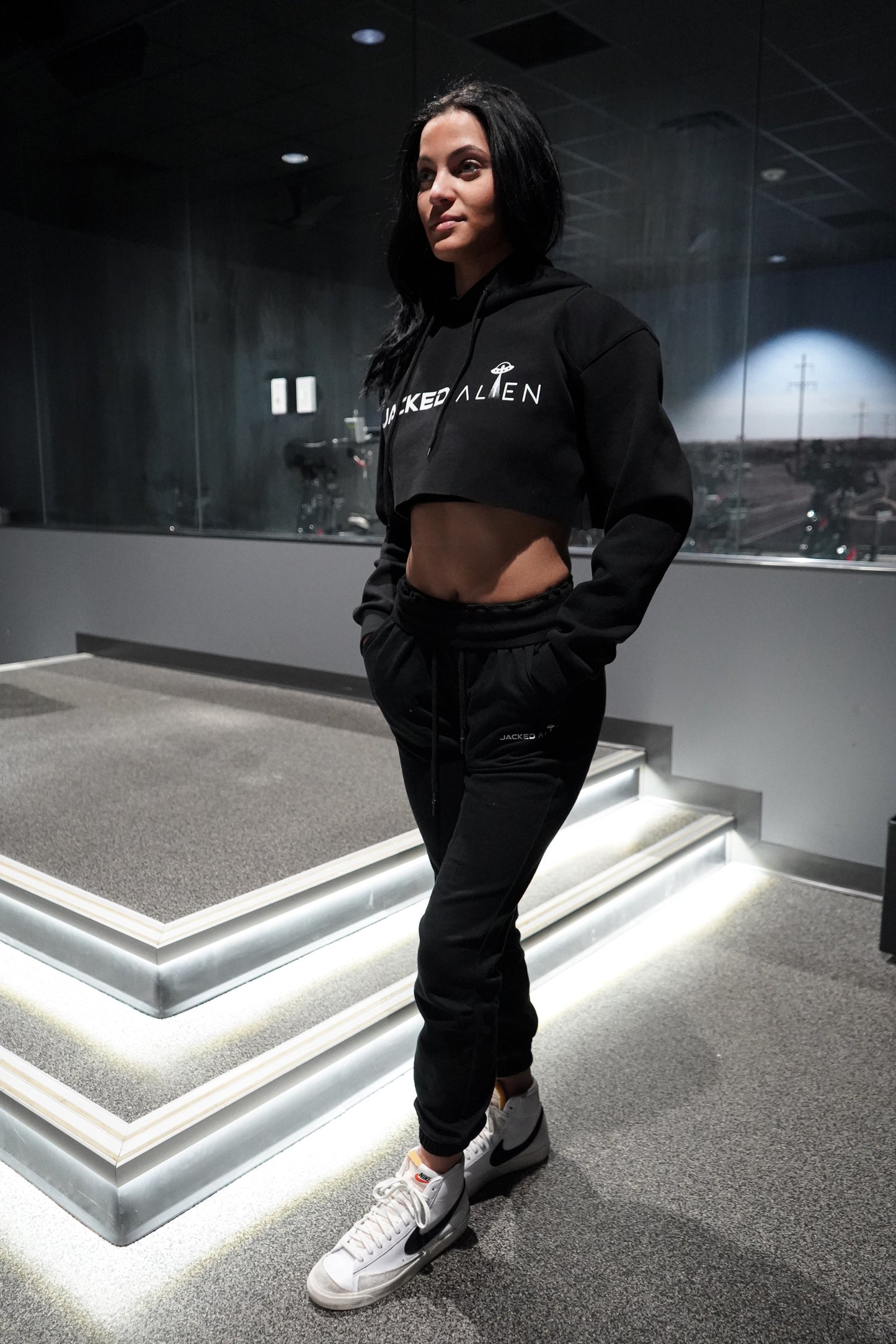 JACKED Club Cropped Hoodie - Black